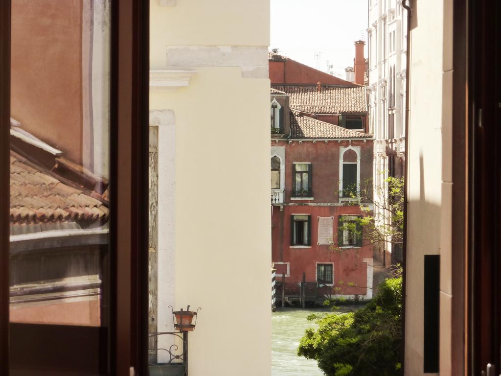 Ca' D'Oro Suite Venice Exterior photo